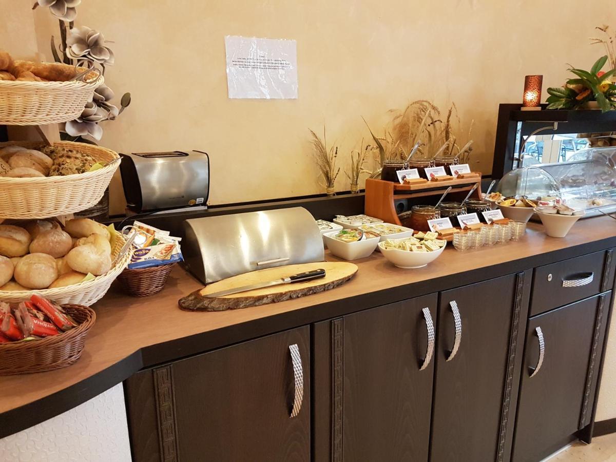 Zum Weissen Ross Hotel Delitzsch